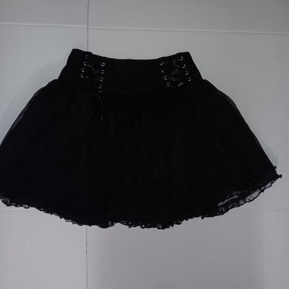 U & ME FOR MILLENNIUM GOTH LACE LAYERED SKIRT - Picture 15 of 15
